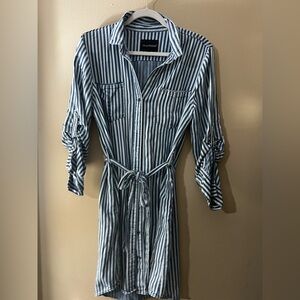 Velvet Heart Blue & White Striped Tie-Waist Midi Shirt Dress Shirt Size M